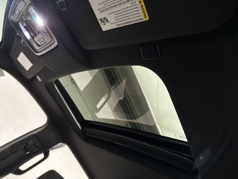 Used 2024 Chevrolet Silverado 3500 High Country w/ High Country Premium Package image 26