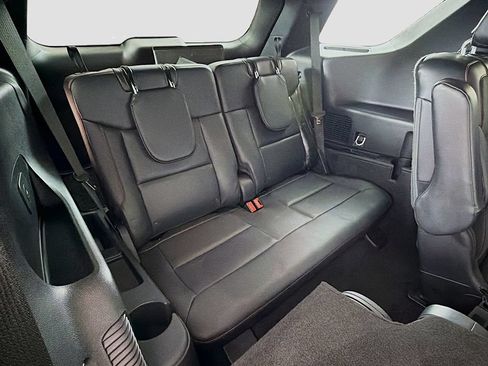 Used 2025 Ford Explorer ST AWD/4WD image 31