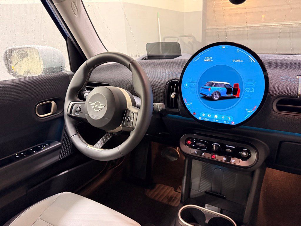 Certified 2025 MINI Cooper S FWD image 30