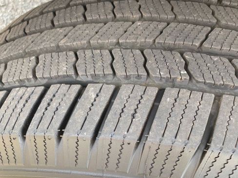 Used 2015 RAM 1500 Laramie w/ Convenience Group image 9