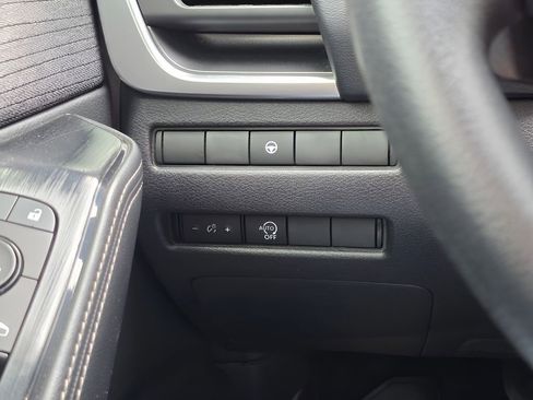 Used 2023 Nissan Rogue SV image 20