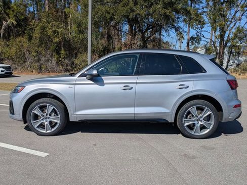 Used 2025 Audi Q5 2.0T Premium image 9