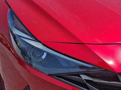Certified 2021 Hyundai Elantra SEL FWD image 9