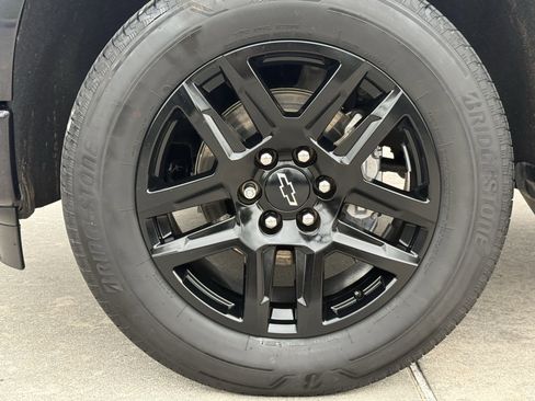 Used 2022 Chevrolet Silverado 1500 Custom RWD image 12