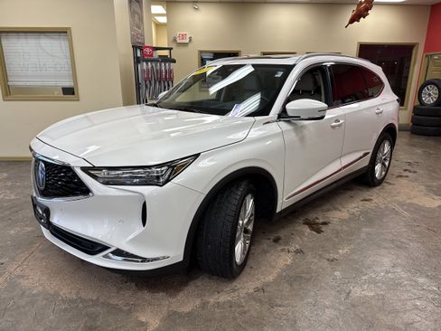 Used 2023 Acura MDX SH-AWD w/ Advance Package image 4