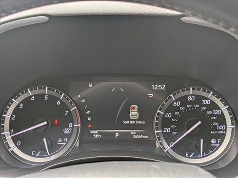 Used 2022 Toyota Highlander XLE image 11