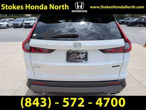 Certified 2025 Honda CR-V Sport image 9
