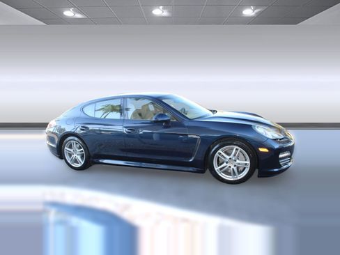 Used 2013 Porsche Panamera Platinum Edition image 7