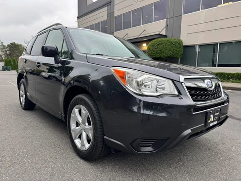 Used 2014 Subaru Forester 2.5i Premium w/ Popular Package #2 AWD/4WD image 2
