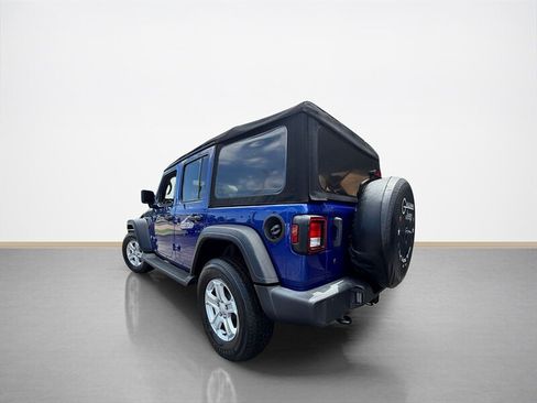 Used 2018 Jeep Wrangler Unlimited Sport S AWD/4WD image 6