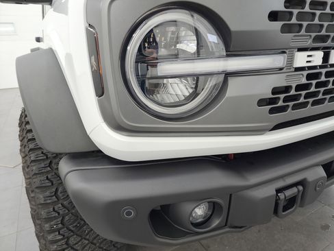 Used 2023 Ford Bronco Badlands w/ Sasquatch Package image 23