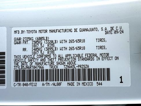 Certified 2024 Toyota Tacoma TRD Sport AWD/4WD image 32