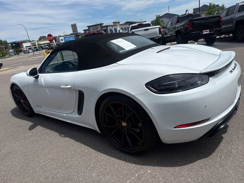 Used 2018 Porsche 718 Boxster GTS RWD image 3