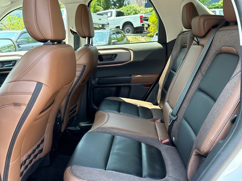 Certified 2025 Ford Bronco Sport Outer Banks w/ Outer Banks Tech Package+ AWD/4WD image 23