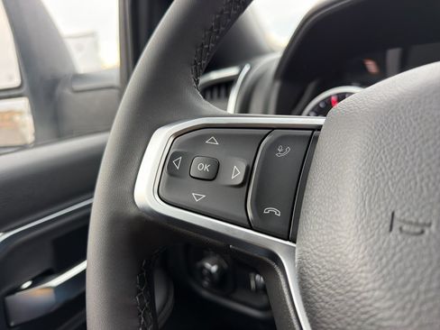 New 2026 RAM 2500 Big Horn AWD/4WD image 19