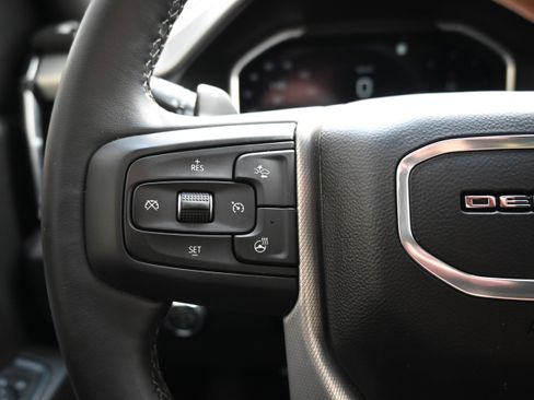 Used 2023 GMC Sierra 1500 Denali w/ Denali Reserve Package image 32
