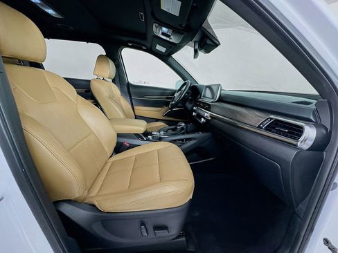 Used 2022 Kia Telluride SX w/ Towing Package image 32