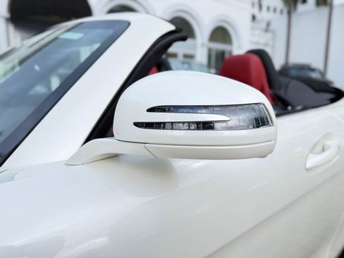Used 2012 Mercedes-Benz SLS AMG Roadster image 23