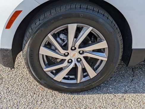 Used 2022 Chevrolet Equinox LT image 13