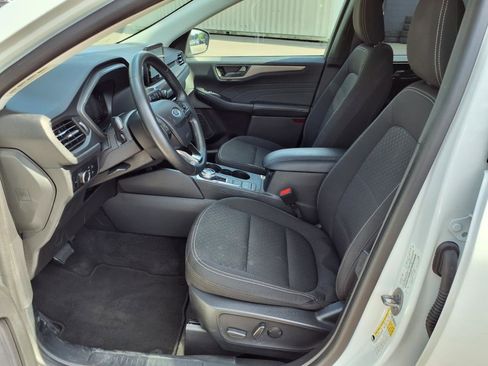Used 2024 Ford Escape Active image 11