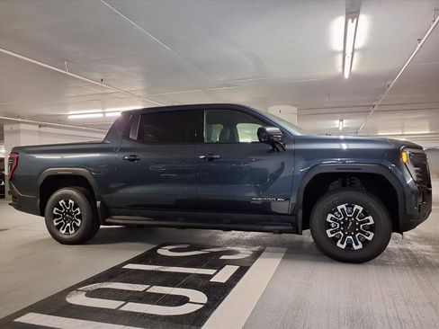 Used 2026 GMC Sierra EV Elevation image 4