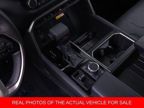 Used 2024 Toyota Tundra Limited AWD/4WD image 12