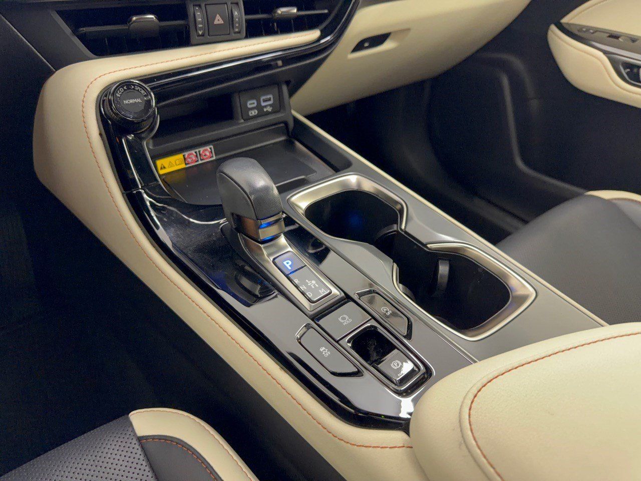 Certified 2024 Lexus NX 250 FWD image 22