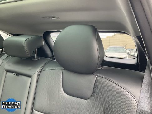 Used 2022 Hyundai Tucson Limited w/ Cargo Package image 31