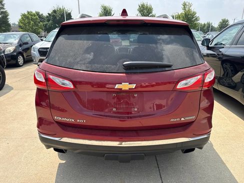 Used 2018 Chevrolet Equinox Premier AWD/4WD image 4