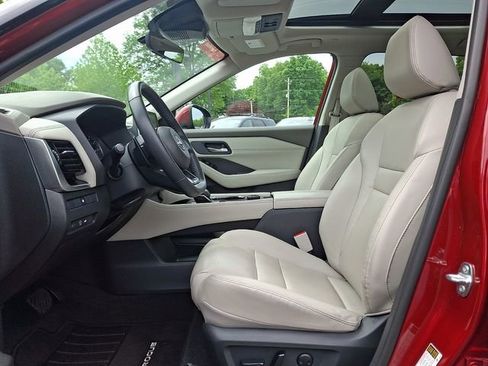 Certified 2023 Nissan Rogue SL AWD/4WD image 14