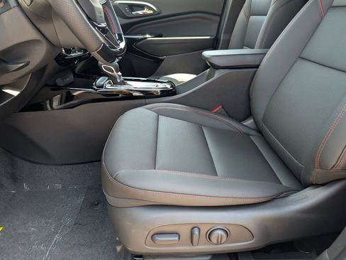 New 2026 Chevrolet Trax RS w/ Driver Confidence Package image 7
