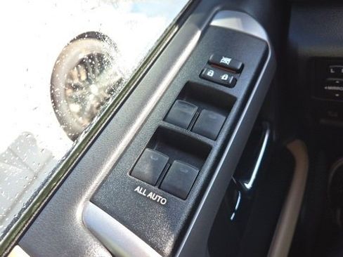 Used 2024 Toyota 4Runner SR5 Premium w/ SR5 Premium Package image 16