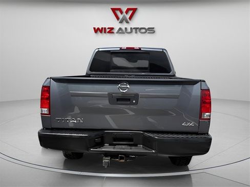 Used 2014 Nissan Titan S image 8
