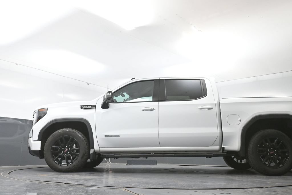 Used 2024 GMC Sierra 1500 Elevation w/ Elevation Premium Package AWD/4WD image 53