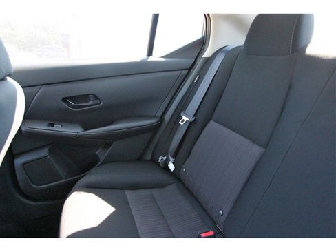 New 2025 Nissan Sentra SV image 9