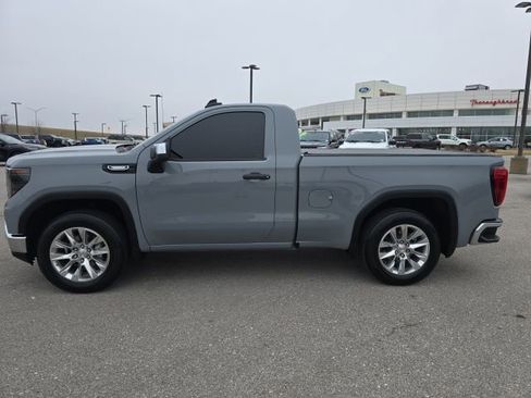 Used 2024 GMC Sierra 1500 Pro w/ Pro Value Package image 2