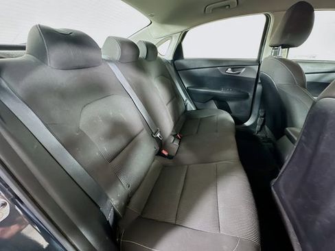 Used 2019 Kia Forte Sedan image 25