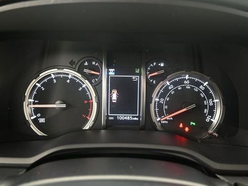 Used 2021 Toyota 4Runner Limited AWD/4WD image 10