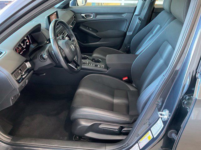 Used 2025 Honda Civic Sport image 3