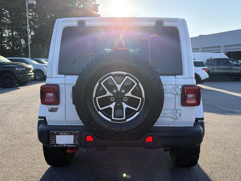 Used 2026 Jeep Wrangler Unlimited Rubicon AWD/4WD image 6