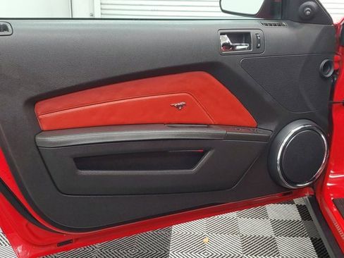 Used 2011 Ford Mustang GT Premium w/ Electronics Pkg image 18