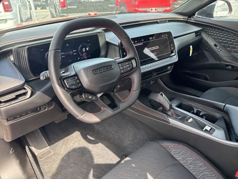 New 2025 Dodge Charger Daytona R/T w/ Quick Order Package 25M R/T image 11