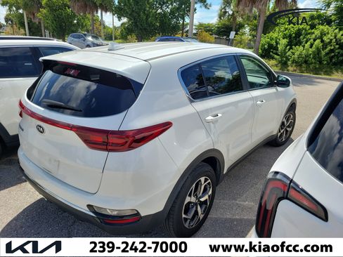 Used 2022 Kia Sportage LX FWD image 6