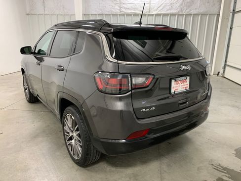 Used 2022 Jeep Compass Limited w/ Elite Group image 5