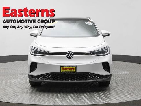 Used 2023 Volkswagen ID.4 Pro image 2