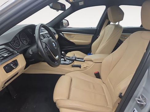 Used 2018 BMW 330e 330e iPerformance image 9