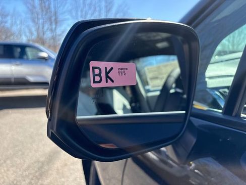 New 2026 Toyota Sienna XSE image 7