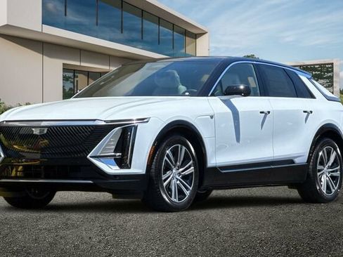 New 2026 Cadillac Lyriq Premium Luxury RWD image 8