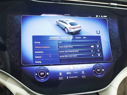 Used 2022 Mercedes-Benz EQS 580 4MATIC Sedan image 25