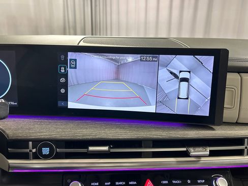 Used 2025 Hyundai Santa Fe Calligraphy image 16